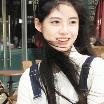 当红小花又出大瓜：深夜共进晚餐，工作室紧急辟谣，前后半年